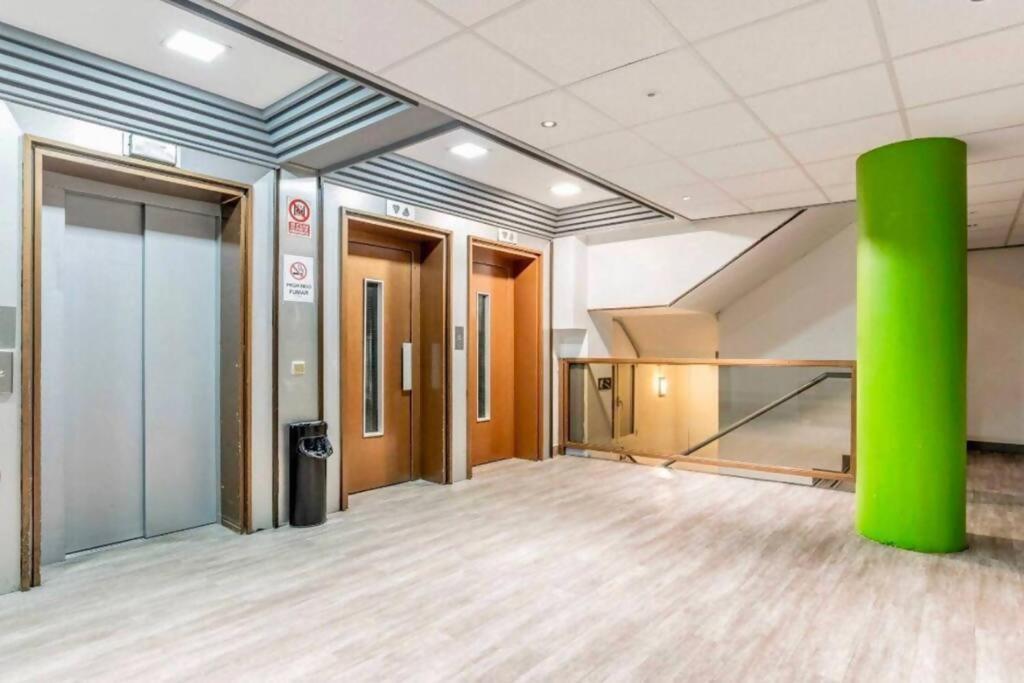 New Apt In The Heart Of Μαδρίτη Εξωτερικό φωτογραφία