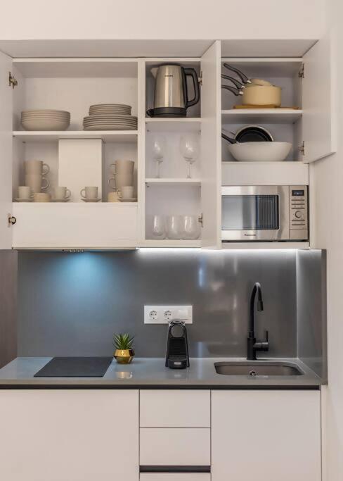 New Apt In The Heart Of Μαδρίτη Εξωτερικό φωτογραφία
