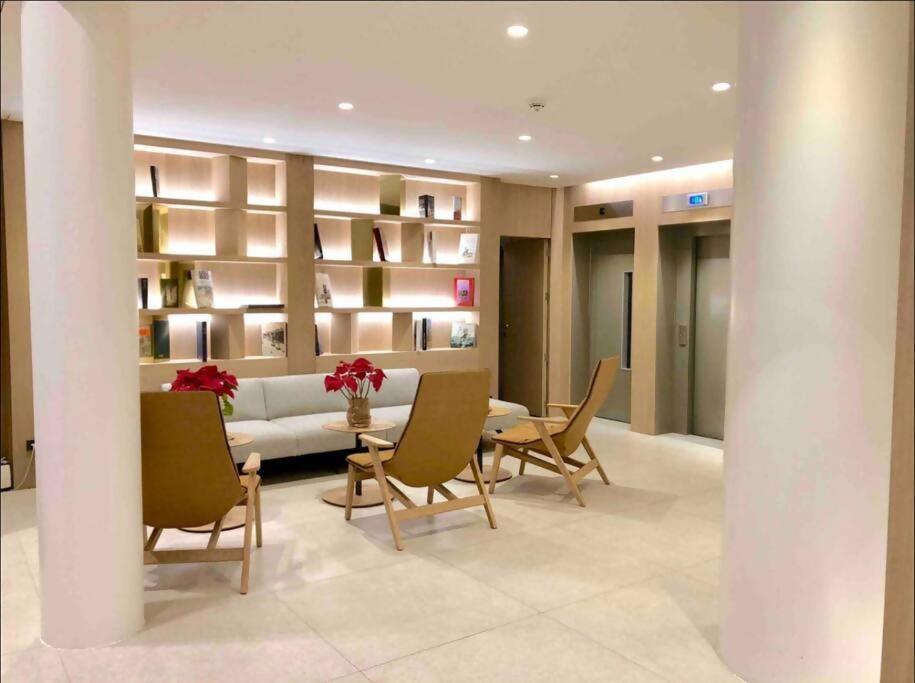 New Apt In The Heart Of Μαδρίτη Εξωτερικό φωτογραφία