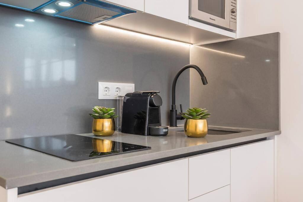 New Apt In The Heart Of Μαδρίτη Εξωτερικό φωτογραφία